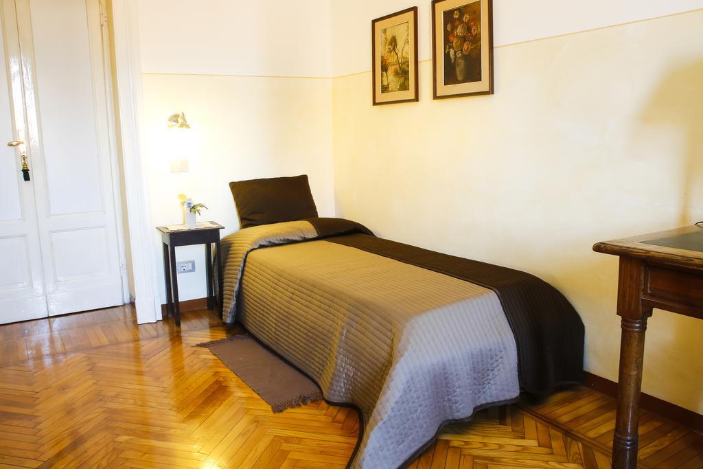 Albergo Garisenda Μπολόνια Δωμάτιο φωτογραφία